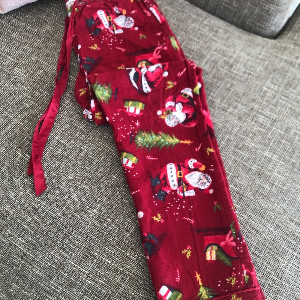 Women’s Christmas pajamas / pjs